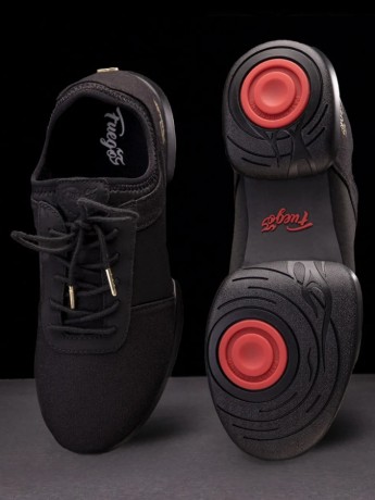 Sneakery Split-Sole All-Black Fuego