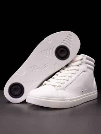 Sneakery High-Top White Fuego