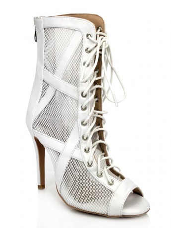 Burju style Xiomara White