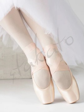 Gaynor Minden Classic Fit pointe shoes