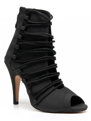 Burju style Karla Black