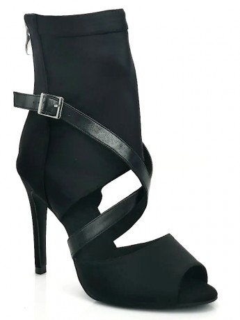 Burju model Sabeena Black