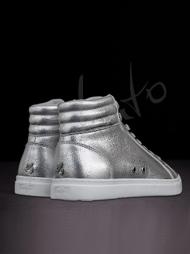 Fuego High-Top Silver Sneakers
