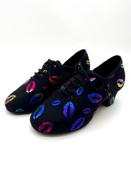 Grand Prix style Cayenna Rainbow Lips