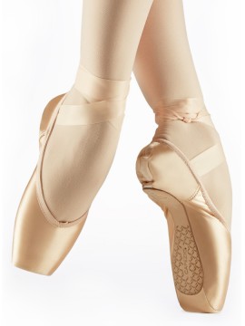 Pointy Capezio Cambré Tapered Toe