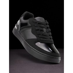 Sneakery Fuego Low-Top DEREK HOUGH