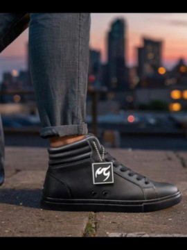 Sneakery Fuego High-Top All Black
