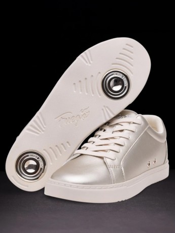 Fuego Low-Top Champagne Sneakers