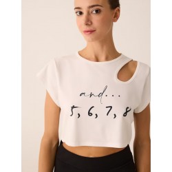 Asymetryczny mini top z nadrukiem "and... 5, 6, 7, 8" Pridance