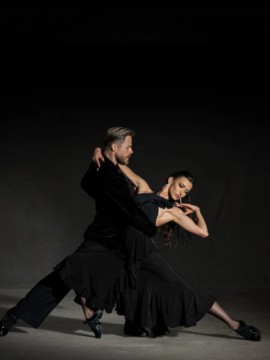 Sneakery Fuego Split-Sole DEREK HOUGH