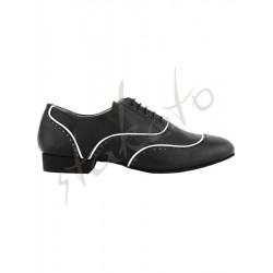 Tangolera model Sebastian Black (109 Different Nera)