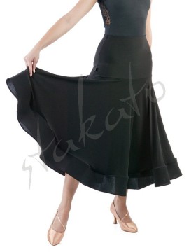 Long skirt for standard with hidden crinoline