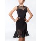Sweetheart dress with lace and crinoline