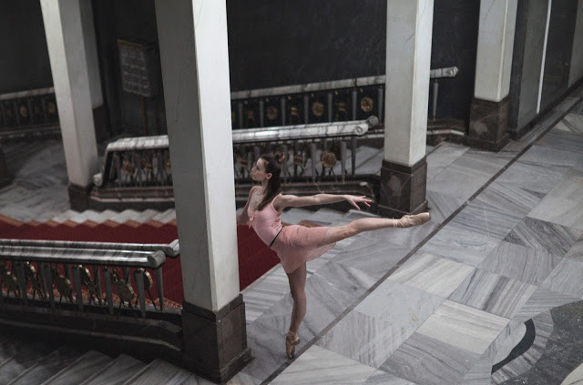 Simple Dancer's Life